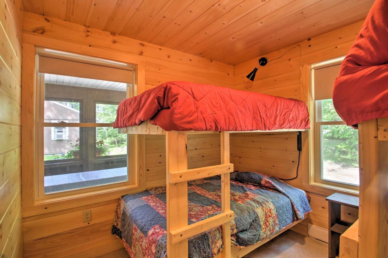 Family Cabin With Beach Access On Panther Pond レイモンド  エクステリア 写真