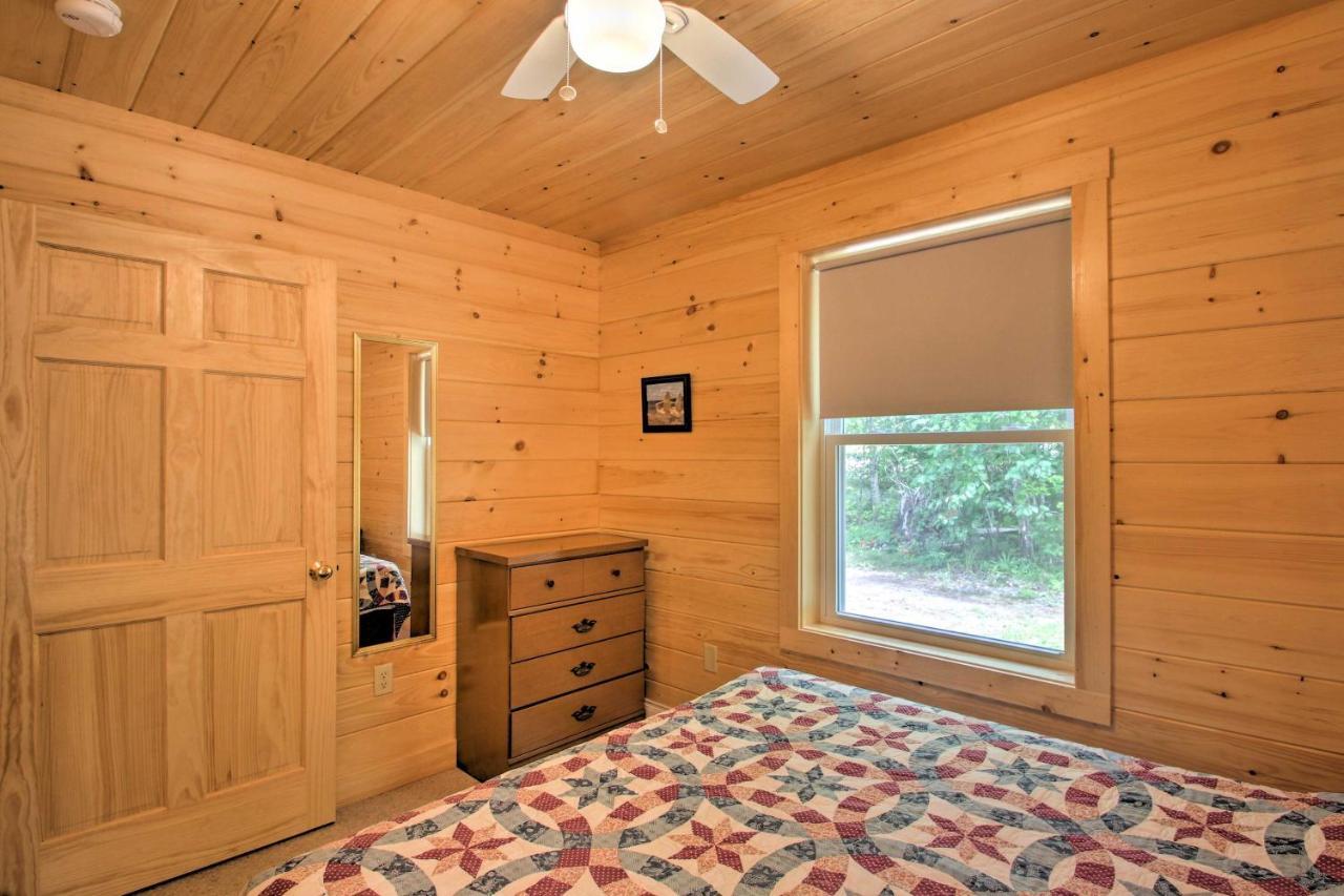 Family Cabin With Beach Access On Panther Pond レイモンド  エクステリア 写真